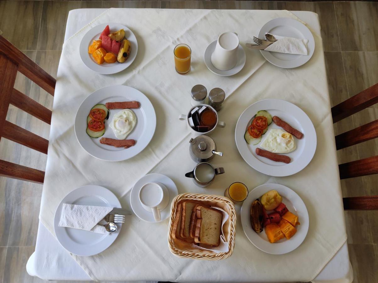 La Residence D'Almee Guesthouse Бає-Санта-Анна Екстер'єр фото
