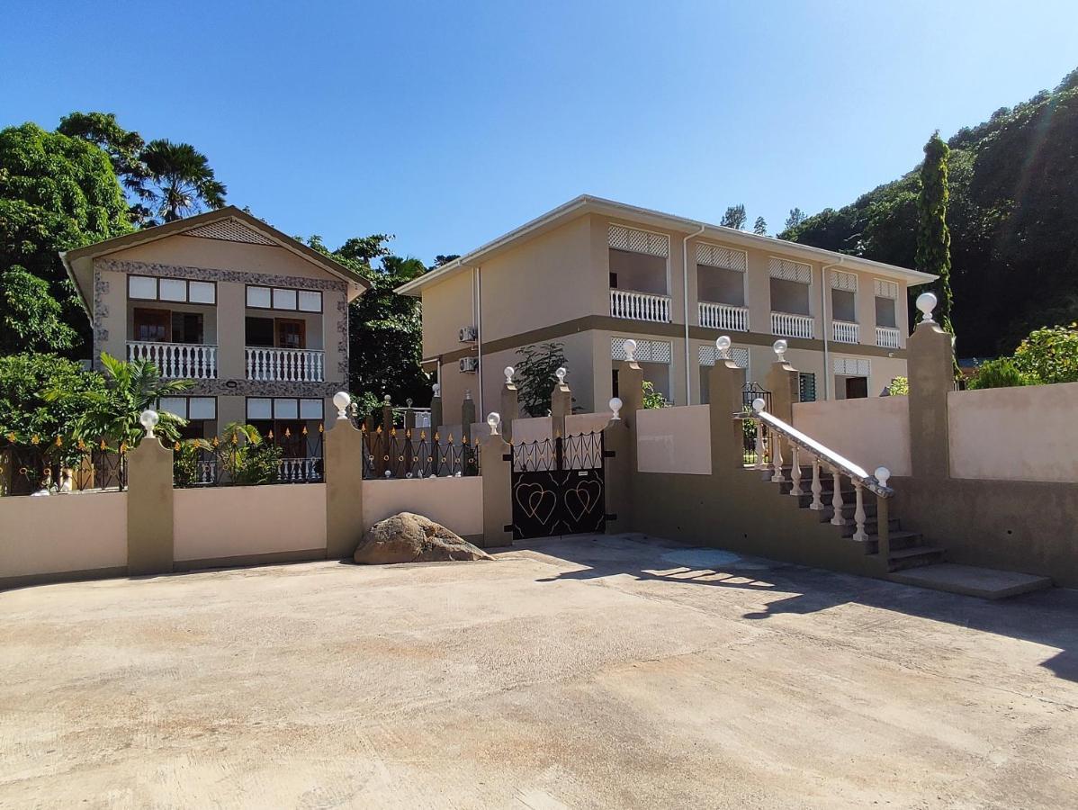 La Residence D'Almee Guesthouse Бає-Санта-Анна Екстер'єр фото
